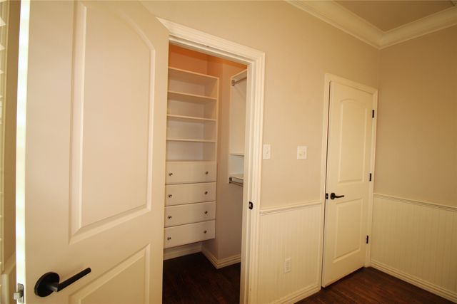 528 Tuscan Drive, Irving, TX 75039