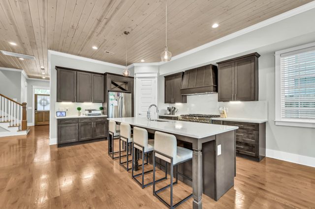120C Lincoln Ct, Nashville, TN 37205