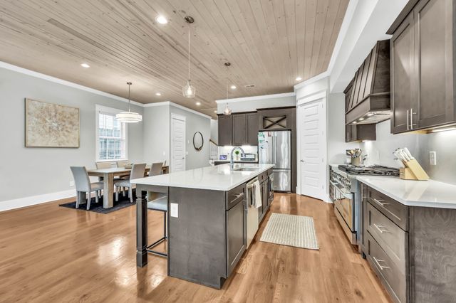 120C Lincoln Ct, Nashville, TN 37205