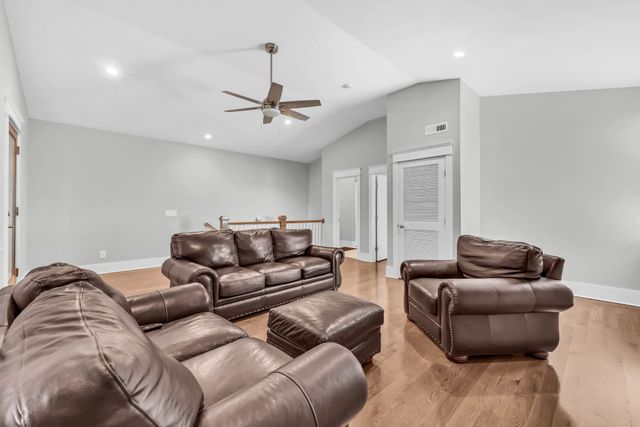 120C Lincoln Ct, Nashville, TN 37205