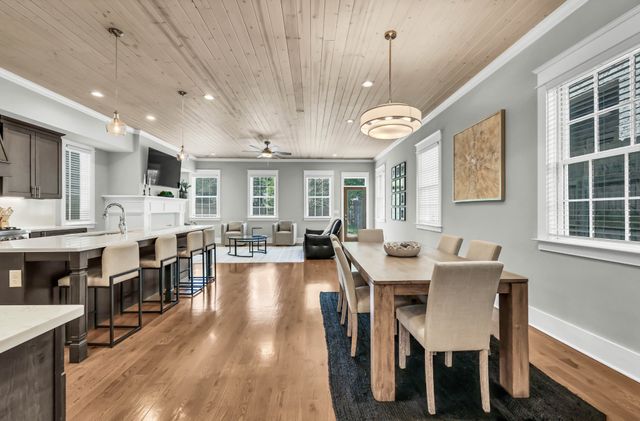 120C Lincoln Ct, Nashville, TN 37205