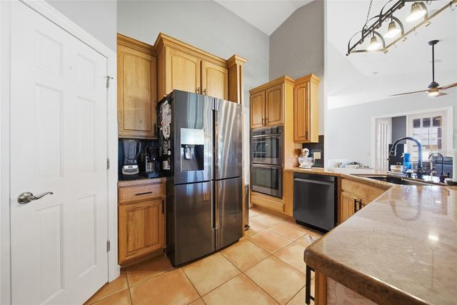 13100 LILITA AVENUE, Dover, FL 33527