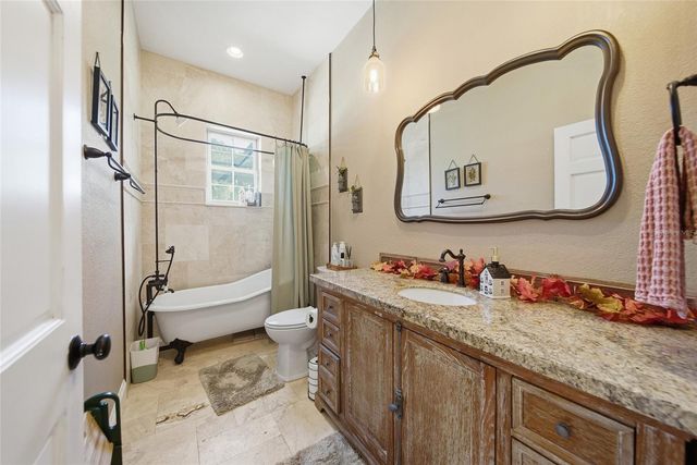 13100 LILITA AVENUE, Dover, FL 33527