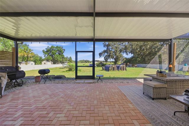 13100 LILITA AVENUE, Dover, FL 33527