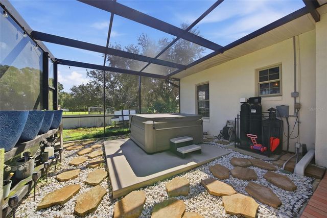 13100 LILITA AVENUE, Dover, FL 33527