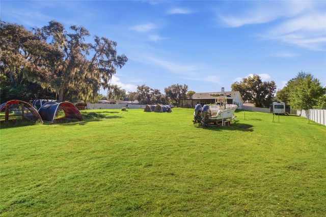 13100 LILITA AVENUE, Dover, FL 33527