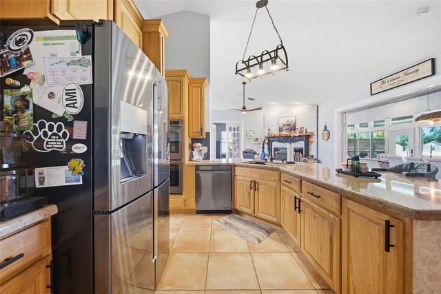 13100 LILITA AVENUE, Dover, FL 33527