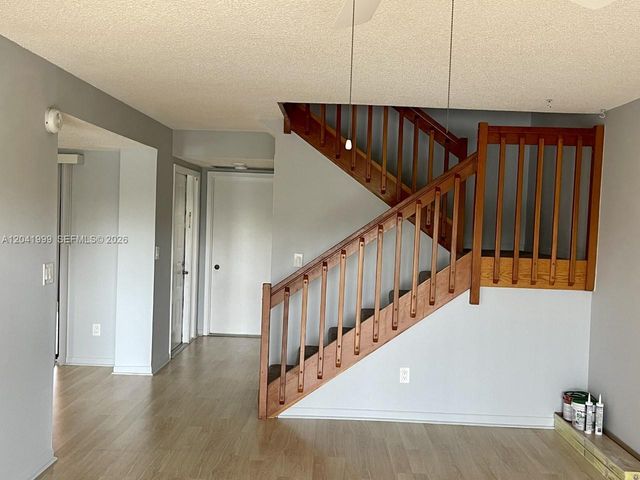 11894 SW 12th Place 11894, Davie, FL 33325