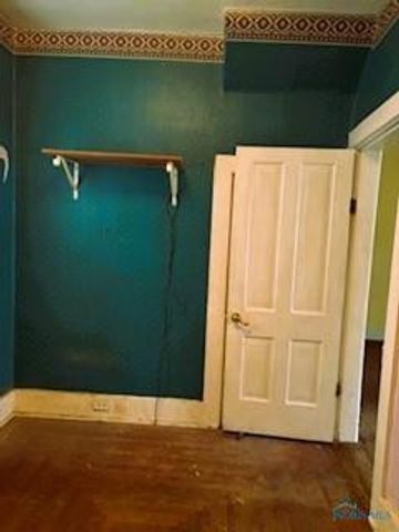 208 W MAIN Street, Leipsic, OH 45816