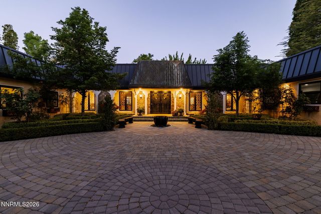 2000 Manzanita Lane, Reno, NV 89509
