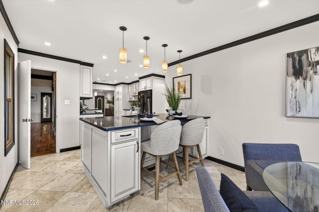 2000 Manzanita Lane, Reno, NV 89509