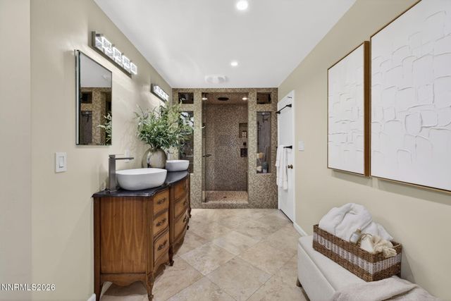 2000 Manzanita Lane, Reno, NV 89509