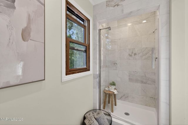 2000 Manzanita Lane, Reno, NV 89509
