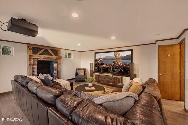 2000 Manzanita Lane, Reno, NV 89509