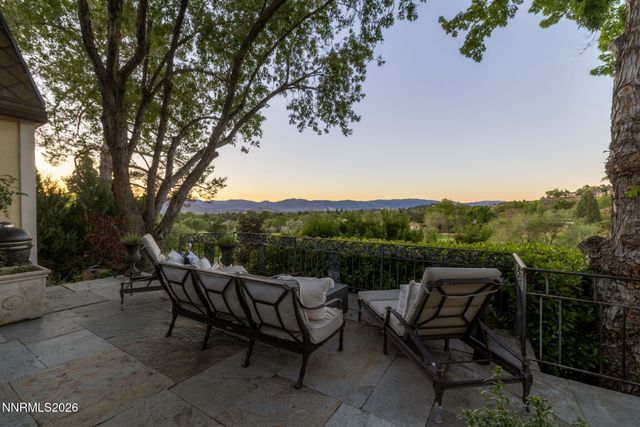 2000 Manzanita Lane, Reno, NV 89509