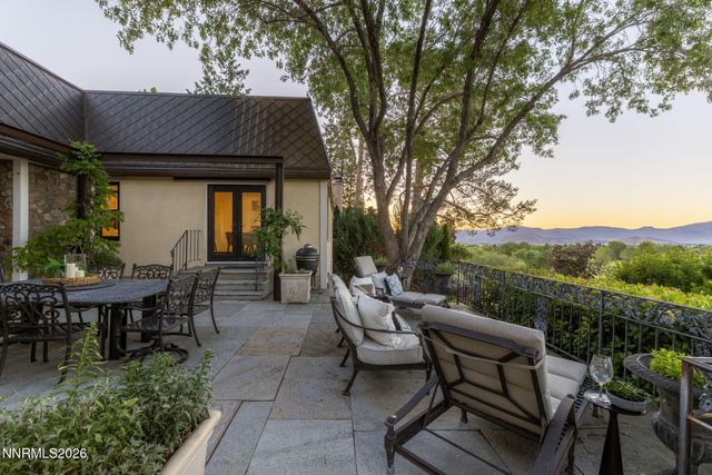 2000 Manzanita Lane, Reno, NV 89509