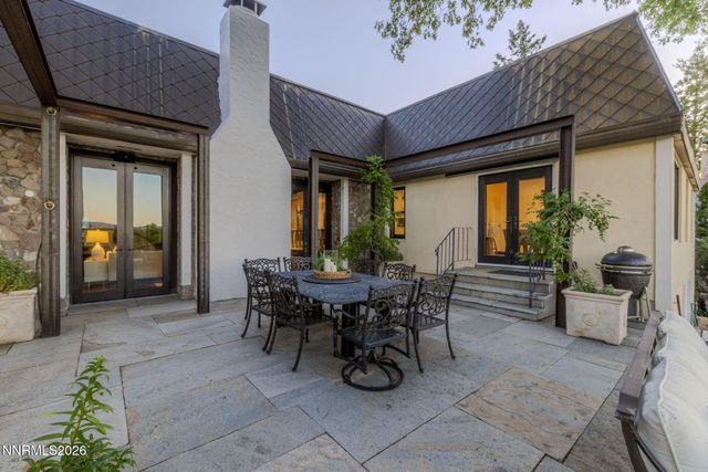 2000 Manzanita Lane, Reno, NV 89509