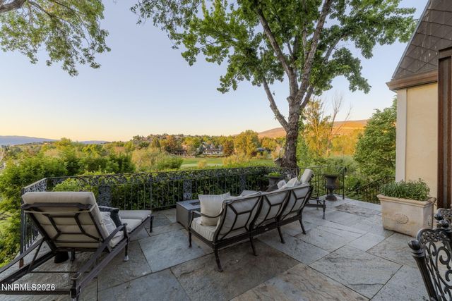 2000 Manzanita Lane, Reno, NV 89509