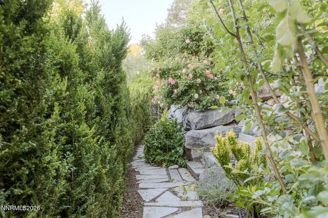 2000 Manzanita Lane, Reno, NV 89509