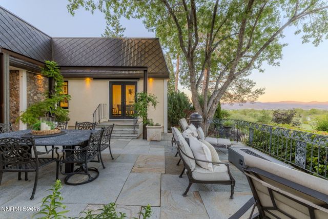 2000 Manzanita Lane, Reno, NV 89509