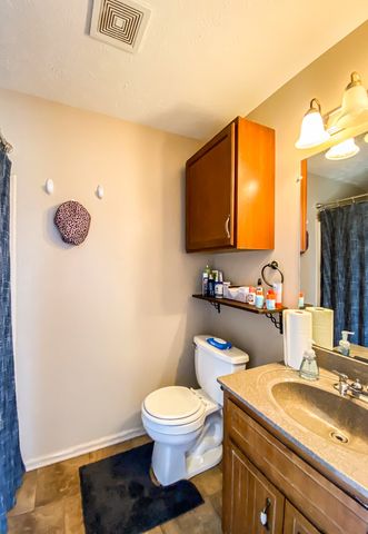 3891 Mackenzie Dr, Clarksville, TN 37042