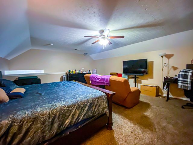 3891 Mackenzie Dr, Clarksville, TN 37042