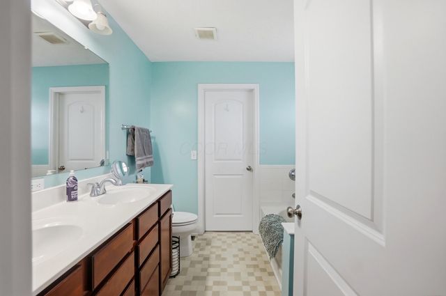 440 Steeplechase Street, Delaware, OH 43015