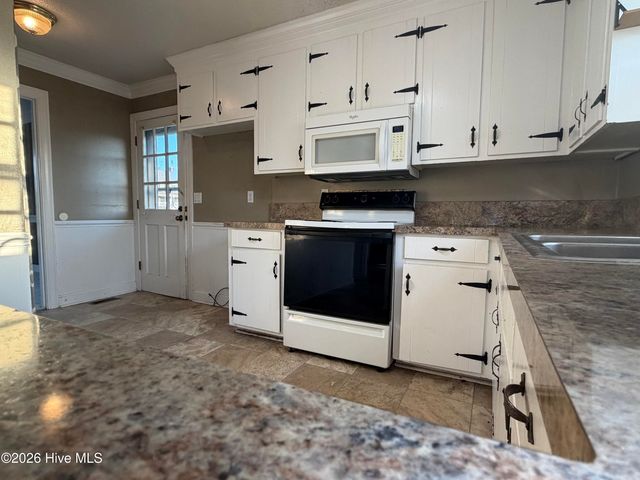 828 Jeffreys Road, Rocky Mount, NC 27804