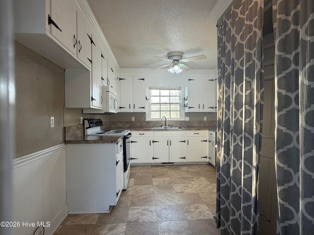 828 Jeffreys Road, Rocky Mount, NC 27804