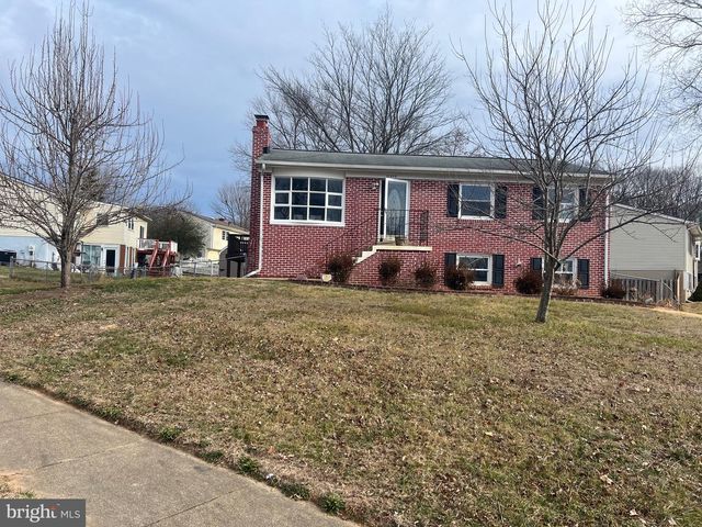 13909 MATTAPONY DR, Woodbridge, VA 22193