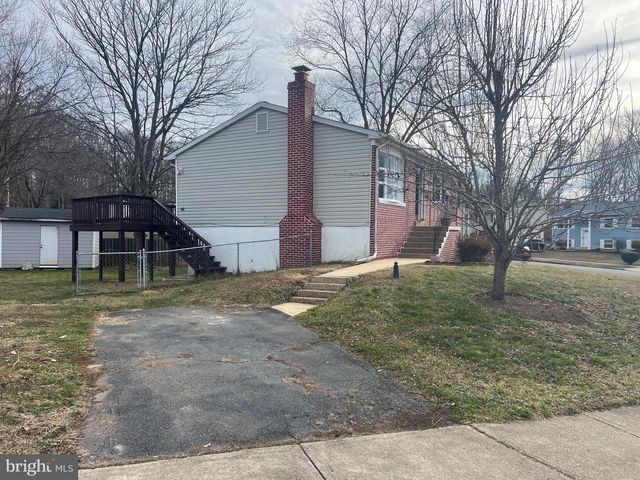 13909 MATTAPONY DR, Woodbridge, VA 22193