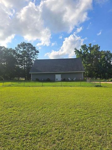 1640 Hialeah, Sumter, SC 29154