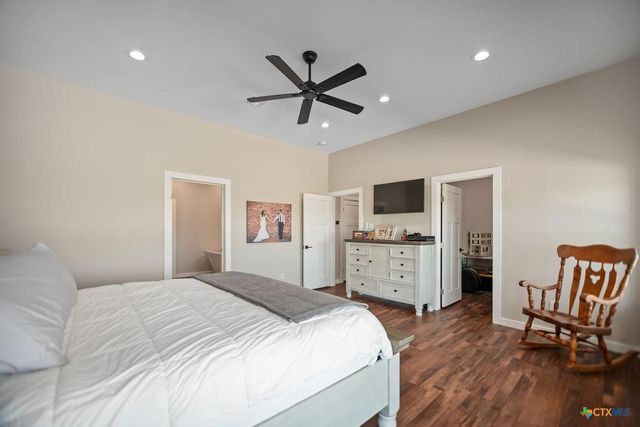 55 State Highway 316, Port Lavaca, TX 77979