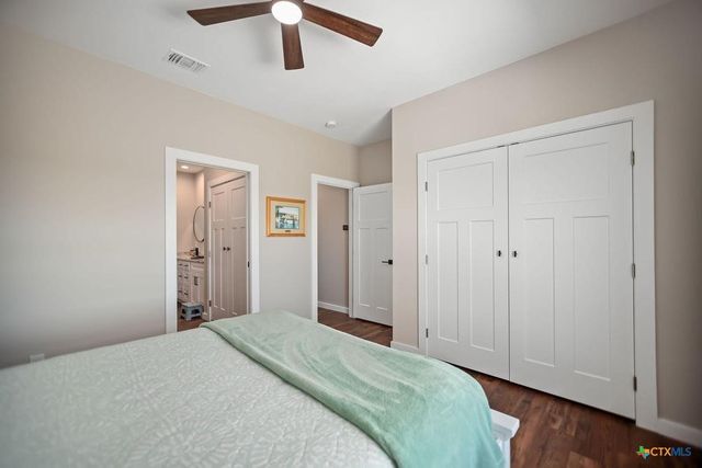 55 State Highway 316, Port Lavaca, TX 77979