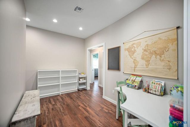 55 State Highway 316, Port Lavaca, TX 77979