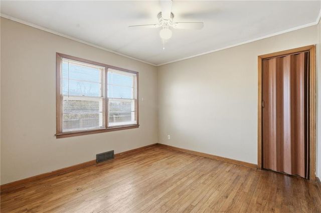 13609 Cypress Avenue, Grandview, MO 64030