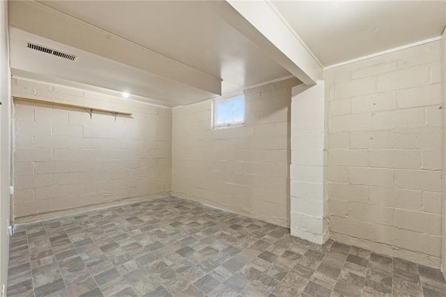 13609 Cypress Avenue, Grandview, MO 64030