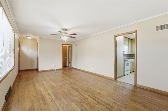 13609 Cypress Avenue, Grandview, MO 64030