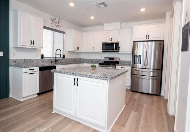 8005 Rooster Court, Riverside, CA 92507