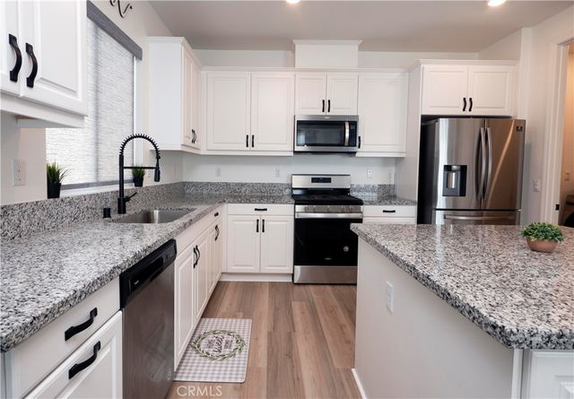 8005 Rooster Court, Riverside, CA 92507