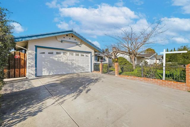 3031 Mark Avenue, Santa Clara, CA 95051