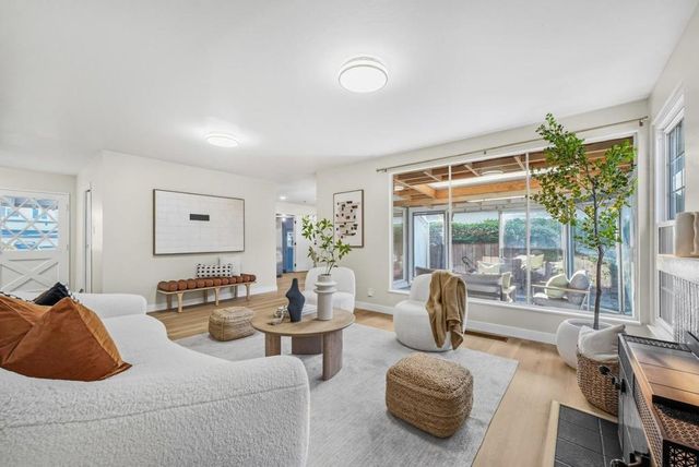 3031 Mark Avenue, Santa Clara, CA 95051