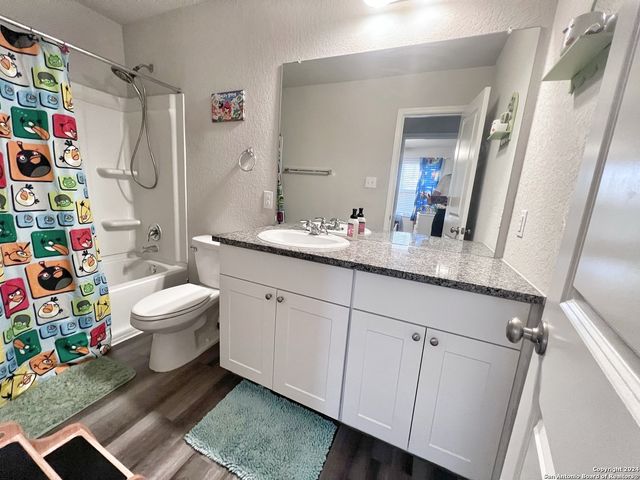 2049 Meadow Pipit, New Braunfels, TX 78130