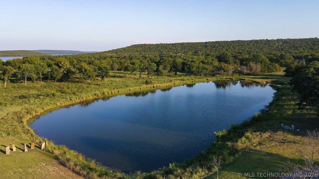 30 Pebble Ridge Road, Eufaula, OK 74432