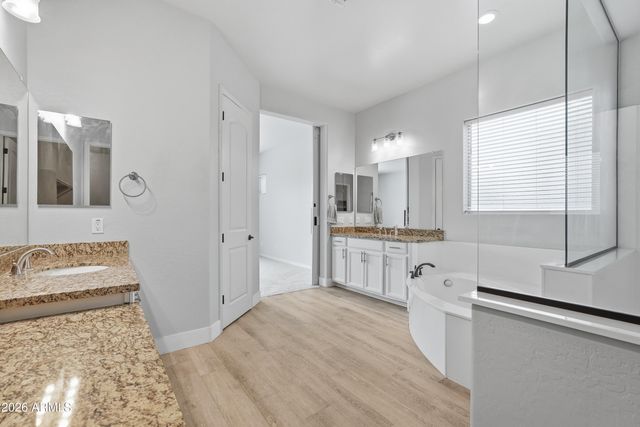 5131 S MARIPOSA Drive, Gilbert, AZ 85298