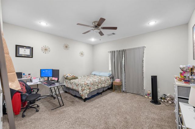 1116 Washington Street, Columbus, TX 78934