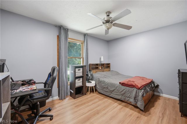 4647 Beverly Avenue NE, Canton, OH 44714
