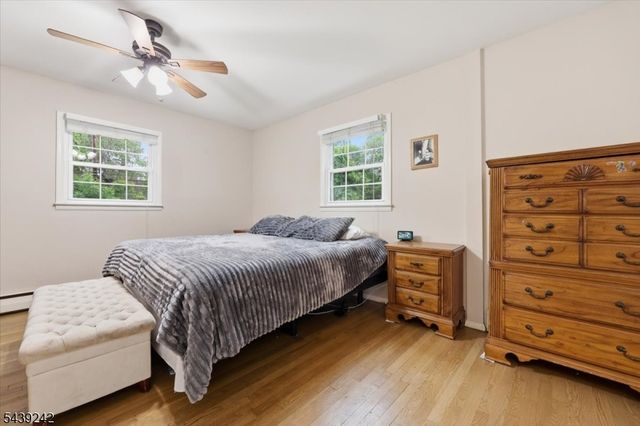 42 Virginia Ave, Jefferson Twp., NJ 07849
