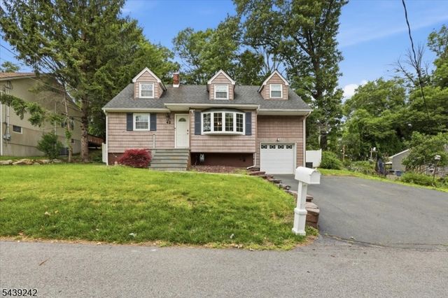42 Virginia Ave, Jefferson Twp., NJ 07849