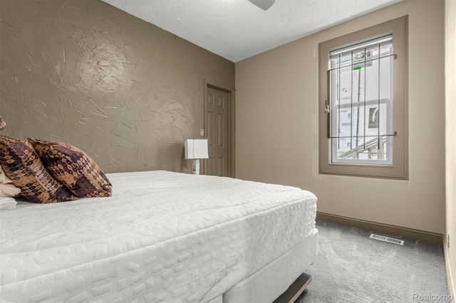 12001 Saint Aubin Street, Hamtramck, MI 48212